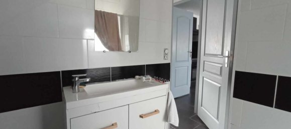 Edifício em La Guerche-sur-l'Aubois, France 215 m² N.º 274119 11