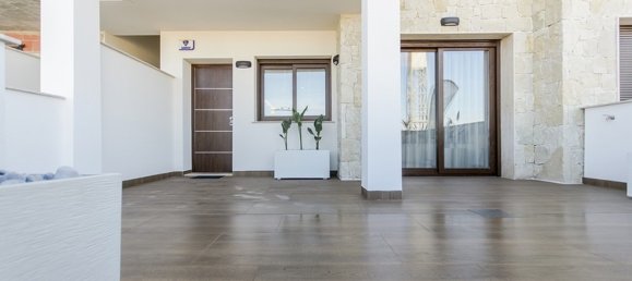 Квартира с 2 спальнями в Лос Балконес, Испания № 2418 3