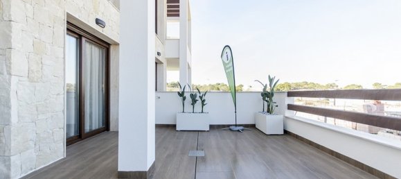 Квартира с 2 спальнями в Лос Балконес, Испания № 2418 15