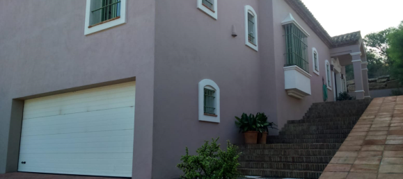 4 bedrooms House in Cadiz, Spain No. 27013 27