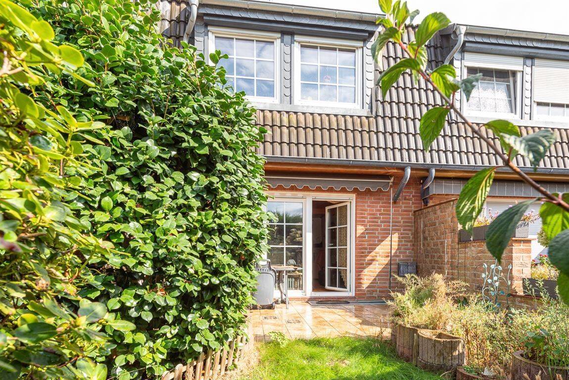 Таунхаус с 4 комнатами в Харбург, Германия № 287869