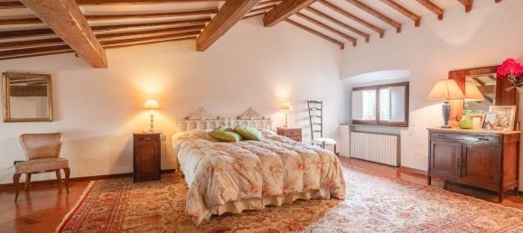 2 bedrooms Apartment in Florence, Italy No. 92355 10