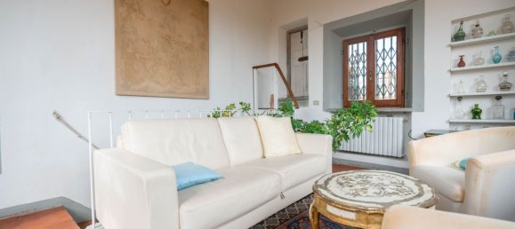 2 bedrooms Apartment in Florence, Italy No. 92355 16