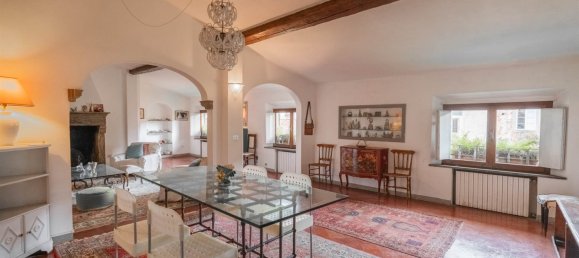 2 bedrooms Apartment in Florence, Italy No. 92355 5