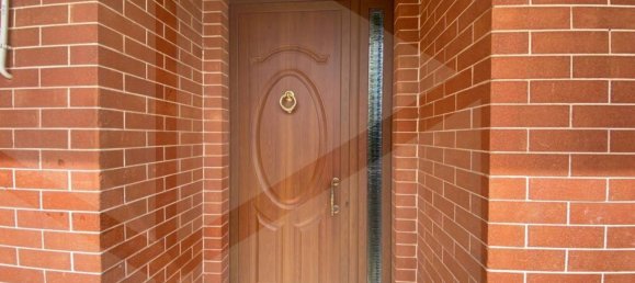 Casa de 3 dormitorios en San Severo, Italy No. 26114 5