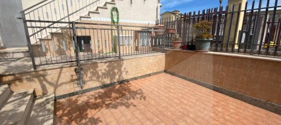 Casa de 3 dormitorios en San Severo, Italy No. 26114 3