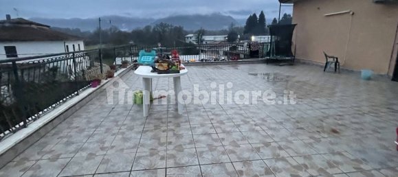 Квартира с 2 спальнями в Супино, Италия № 83933 2