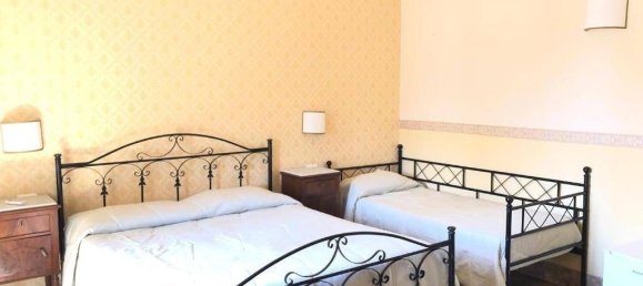 Квартира с 18 спальнями в Палермо, Италия № 70771 5