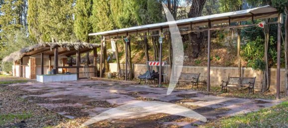 5 bedrooms Villa in Passignano sul Trasimeno, Italy No. 1508 10