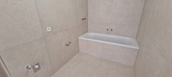 4 rooms Apartment in Meidling, Austria No. 156135 4