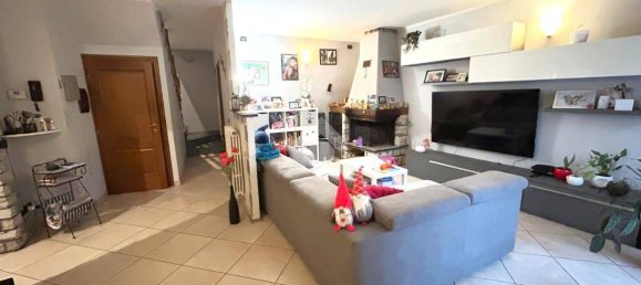 Вилла с 3 спальнями в Узмате Велате, Италия № 356485 3