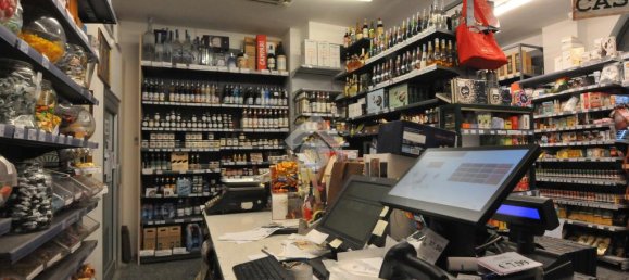 2 rooms Commercial property in Bologna, Italy No. 4647 5