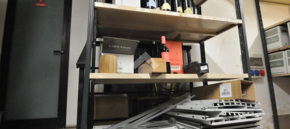 2 rooms Commercial property in Bologna, Italy No. 4647 9