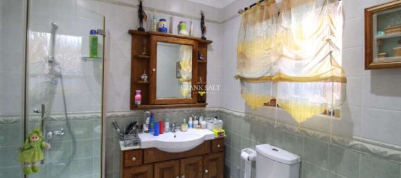 3 Schlafzimmer Haus in Kirkop, Malta, Nr. 8063 11