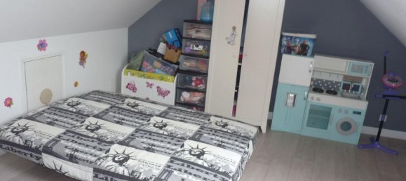 Дом с 3 спальнями в Майен, Франция № 287877 16