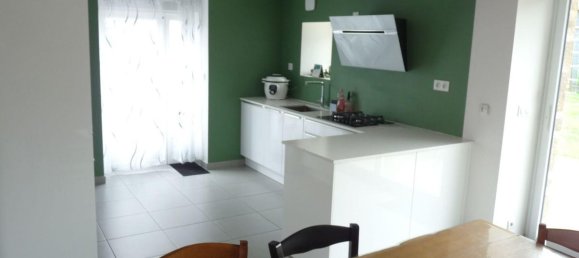 Дом с 3 спальнями в Майен, Франция № 287877 5