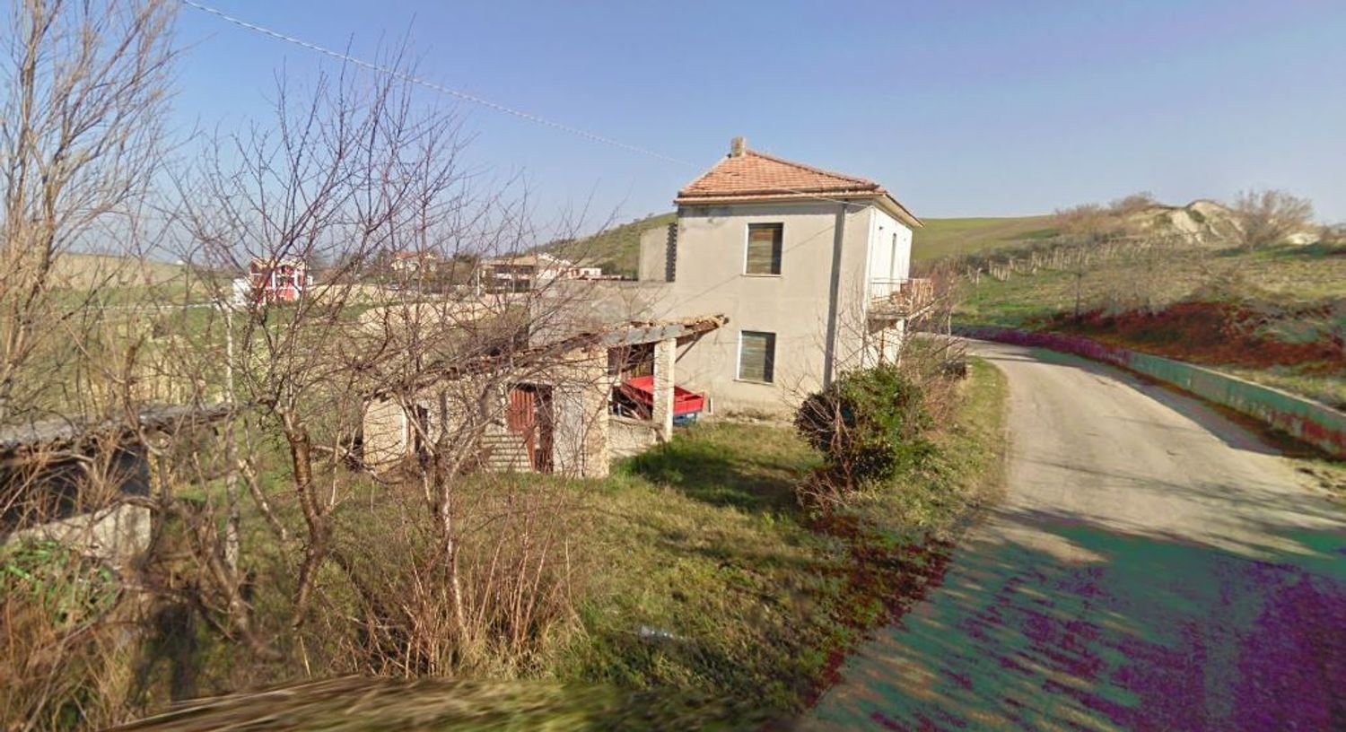 6 rooms House in Manoppello, Italy No. 254784