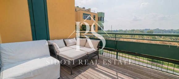 Квартира с 6 комнатами в Пьольтелло, Италия № 25494 17