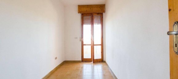 2 bedrooms Apartment in Manfredonia, Italy No. 294178 8