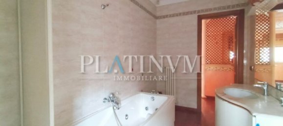 3 Schlafzimmer Wohnung in San Giovanni Rotondo, Italy, Nr. 358088 14