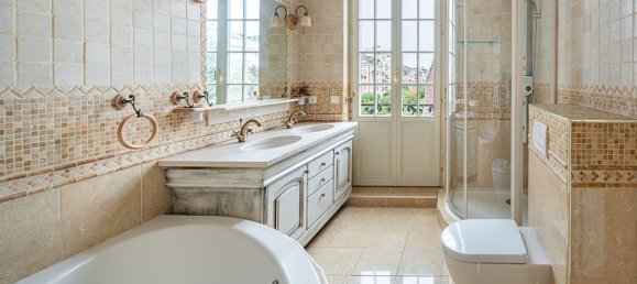 4 bedrooms Apartment in Strasbourg, France No. 72015 9