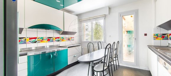 Apartamento de 3 dormitorios en Riedisheim, France No. 329279 3