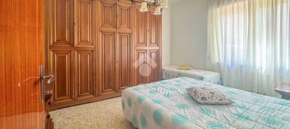 2 bedrooms Apartment in Chieti, Italy No. 296088 12