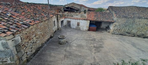 6 bedrooms House in Miranda do Douro, Portugal No. 37684 6