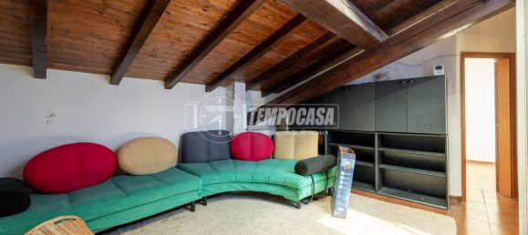 6 rooms House in Marano sul Panaro, Italy No. 286589 3