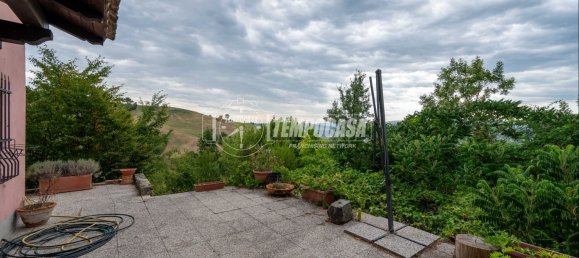 6 rooms House in Marano sul Panaro, Italy No. 286589 9