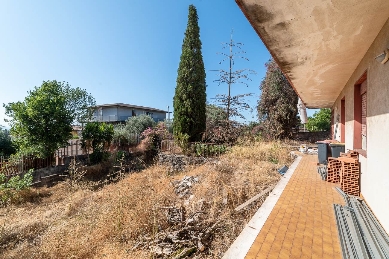 4 Schlafzimmer Villa in Misterbianco, Italy, Nr. 272631