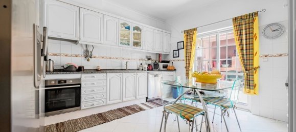 Villa de 4 dormitorios en Sintra, Portugal No. 47747 12