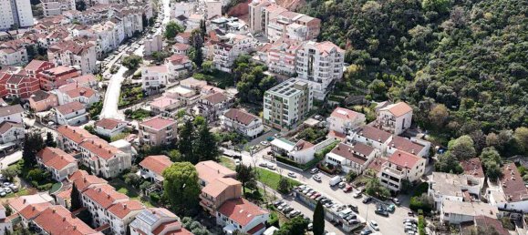 1 bedroom Apartment in Budva, Montenegro No. 267 6