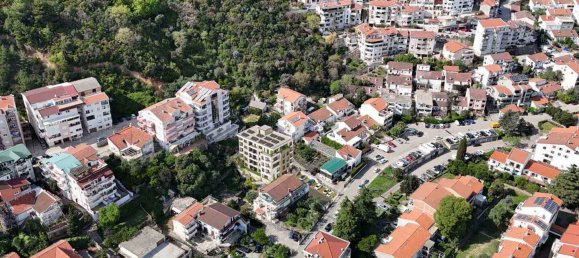 1 bedroom Apartment in Budva, Montenegro No. 267 5