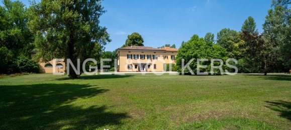 Вилла с 24 комнатами в Сан Джованни ин Персичето, Италия № 128024 37