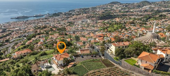 9 bedrooms House in Funchal, Portugal No. 29749 44