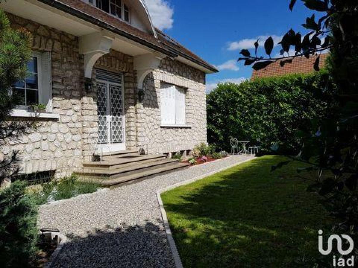 5 chambres Maison à Vernouillet, France No. 30209