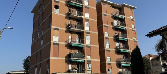 3-salle Appartement à Monza, Italy No. 234742 13