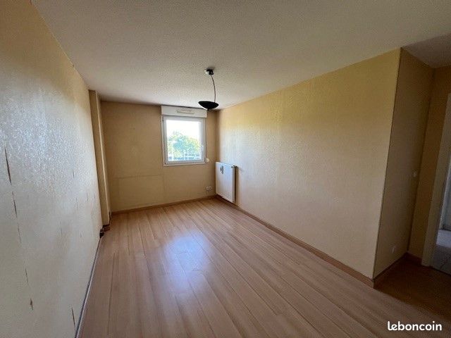 2 chambres Appartement à Colmar, France No. 252504