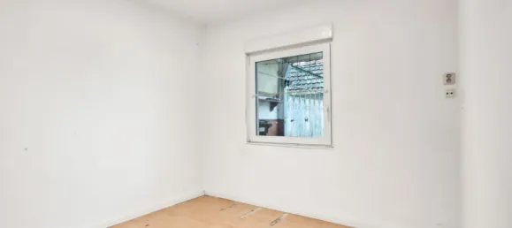 Adosado de 6 habitaciónes en Duren, Germany No. 130428 8