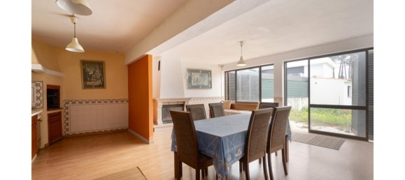 10 bedrooms Villa in Corroios, Portugal No. 95101 22