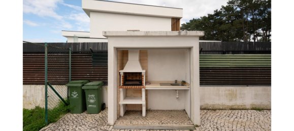 10 bedrooms Villa in Corroios, Portugal No. 95101 11