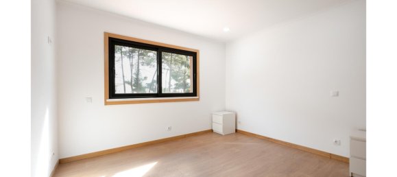 10 bedrooms Villa in Corroios, Portugal No. 95101 40