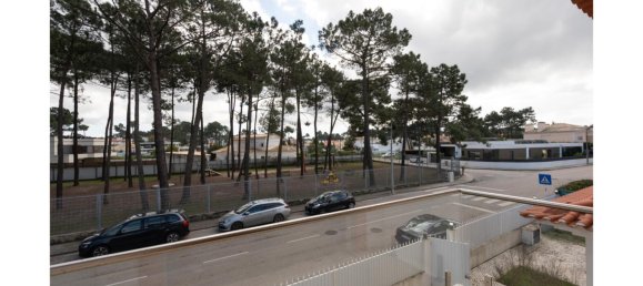 10 bedrooms Villa in Corroios, Portugal No. 95101 37