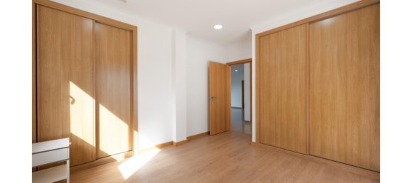 10 bedrooms Villa in Corroios, Portugal No. 95101 34