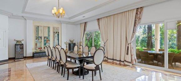 5 bedrooms Villa in Marbella, Spain No. 136497 11