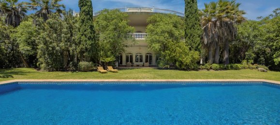 5 bedrooms Villa in Marbella, Spain No. 136497 7