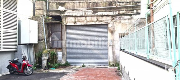 356m² Warehouse in Genoa, Italy No. 113943 9