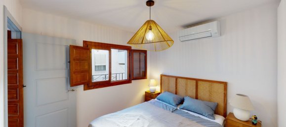 2 bedrooms Townhouse in Caleta de Velez, Spain No. 49000 5