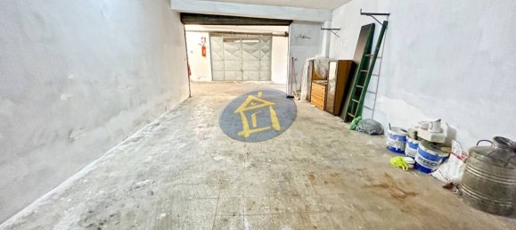 37m² Garage in Putignano, Italy No. 152599 10